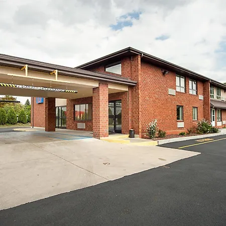 Motel 6-Binghamton, Ny